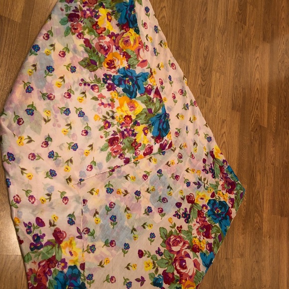 🌻Beautiful Pashmina🌻 - Picture 3 of 3